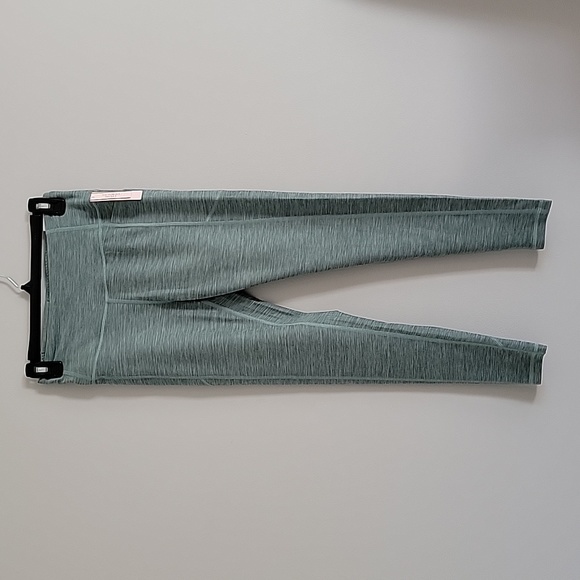 Victoria's Secret Incredible Essential Heathered Succulent Green HR Leggings 6 - Picture 3 of 12